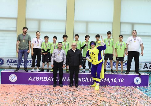14 yaşadək voleybolçulardan ibarət Azərbaycan çempionatına yekun vurulub