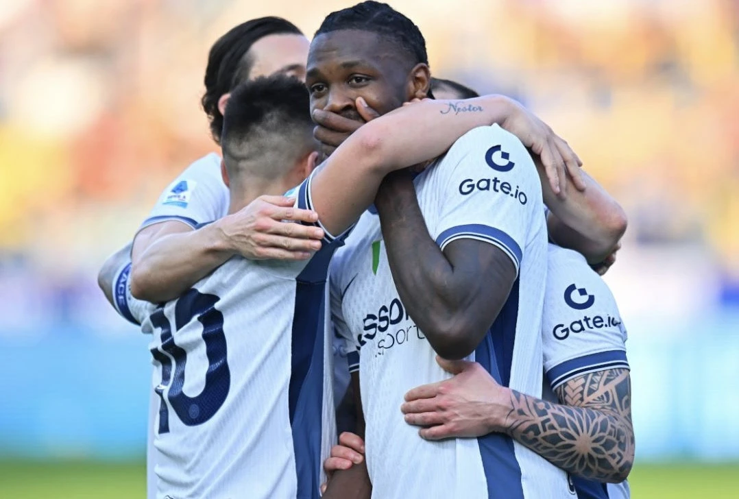 A Seriyası: Lider səfərdə xal itirdi