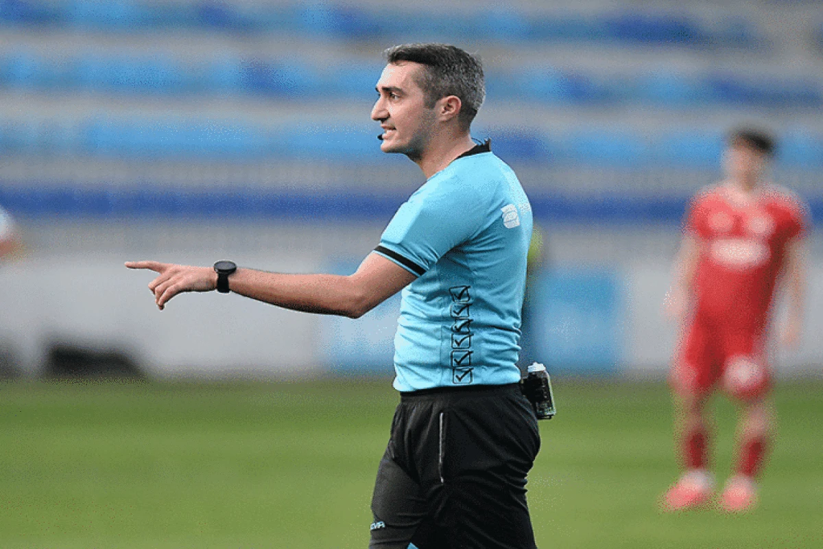 AFFA-nın ögey övladları - Palan döyəcləməyə davam