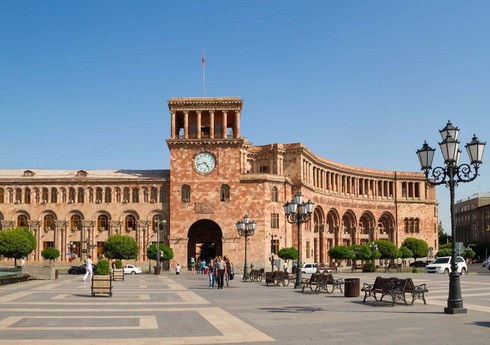 Ağırlıqqaldırma üzrə Azərbaycan millisi İrəvanda məskunlaşdığı oteldən buraxılmır