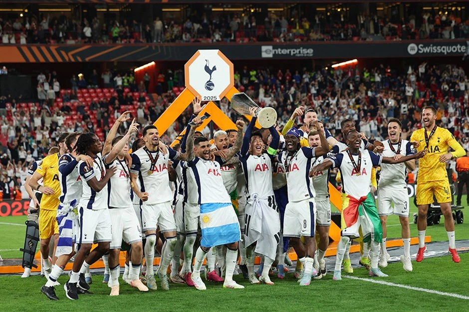 AL: “Tottenhem” çempion - YENİLƏNİB