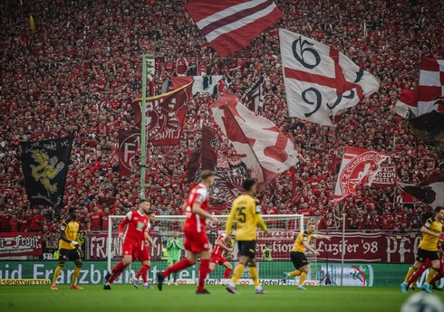 Almaniya Bundesliqası ilk dəfə azarkeş sayında aşağı dəstədən geri qalıb