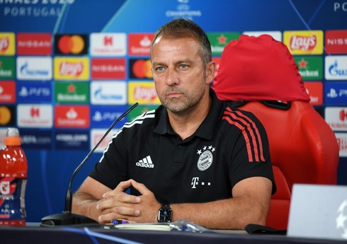 Almaniya millisinin baş məşqçisi DÇ-2022-nin Qətərdə keçirilməsindən narazıdır