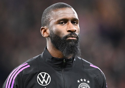 Almaniya millisinin əsas müdafiəçisi zədələnib