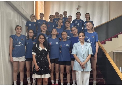 AMADA gənc voleybolçulardan ibarət millinin üzvləri üçün seminar keçirib