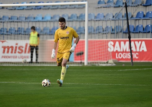 “Araz-Naxçıvan”ın qapıçısı Azərbaycan çempionatları tarixinə düşüb