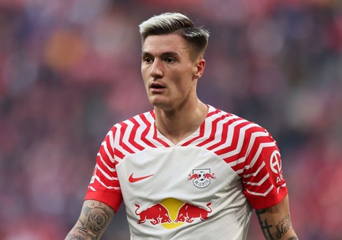 "Arsenal" Bundesliqada çıxış edən hücumçunu transfer etməyi düşünür