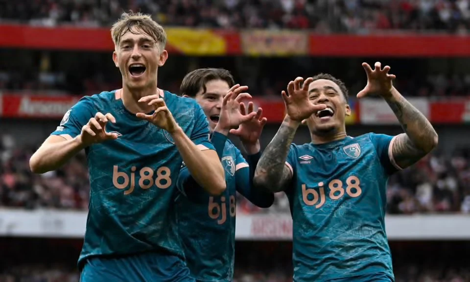 “Arsenal” evdə “Bornmut”la bacarmadı