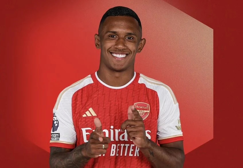 “Arsenal”ın müdafiəçisi “Kruzeyro”da - RƏSMİ