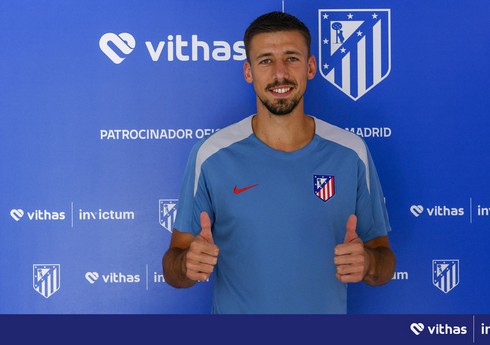 "Atletiko" "Barselona"nın futbolçusunu heyətinə qatıb