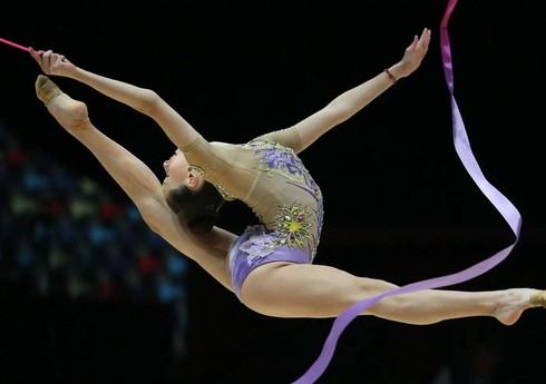 Avropa çempionatı: Zöhrə Ağamirova daha iki növdə finala yüksəlib