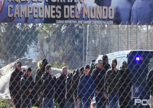 Azarkeşlər İspaniya klubunun bazasına hücum ediblər