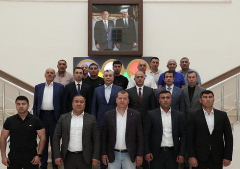 Azərbaycan Boks Federasiyasının rəsmiləri Naxçıvanda fəaliyyət göstərən məşqçilərlə görüşüb