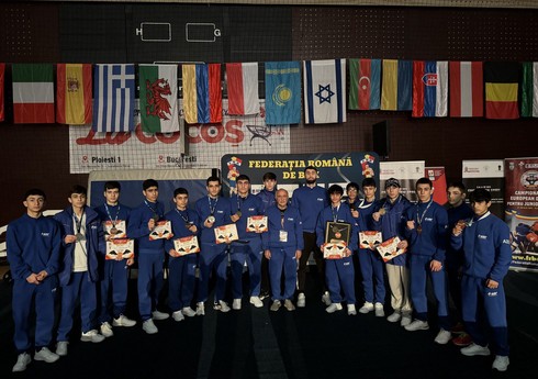 Azərbaycan boksçuları Rumıniyadakı beynəlxalq turnirdə 14 medal qazanıblar