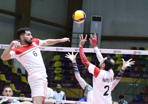 Azərbaycan çempionatının oyunları sükutla başlayıb, voleybolçular meydana qara sarğı ilə çıxıblar