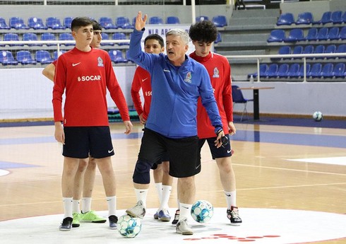 Azərbaycan futzal millisinin baş məşqçisi: “Məğlubiyyətlərin günahkarı mən deyiləm” - MÜSAHİBƏ