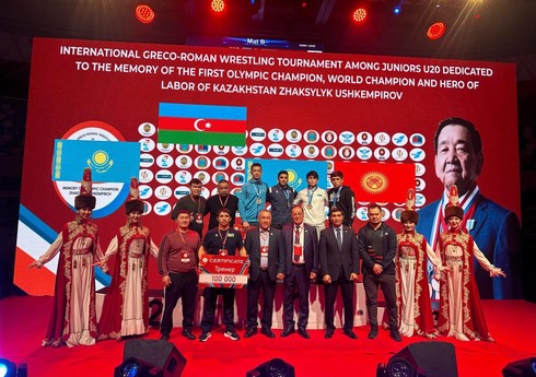 Azərbaycan güləşçiləri Qazaxıstanda keçirilən turnirdə 10 medal qazanıblar