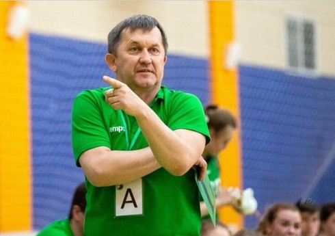 Azərbaycan millisi Litva ilə səfər matçına baş məşqçisiz çıxıb