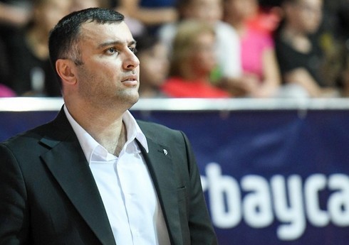 Azərbaycan millisinin baş məşqçisi: 8 il sonra kuboku Bakıya gətirmək sevindirici haldır