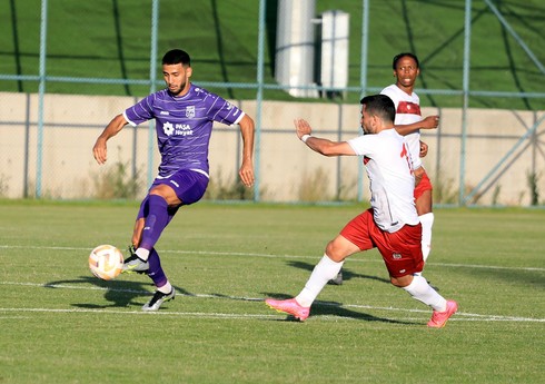 Azərbaycan millisinin futbolçusu yubiley oyununu keçirib