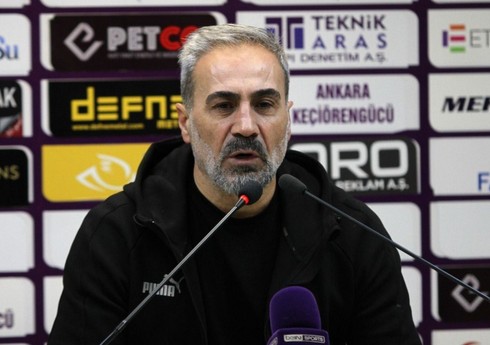 Azərbaycan millisinin futbolçusunun çıxış etdiyi klub baş məşqçisi ilə yollarını ayırıb