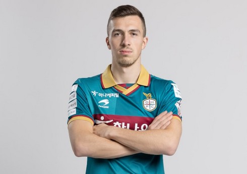 Azərbaycan millisinin müdafiəçisi Cənubi Koreyada ayın oyunçusu seçilə bilər