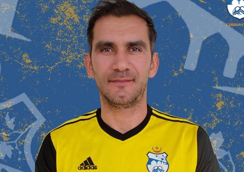 Azərbaycan millisinin sabiq futbolçusu karyerasını bərpa edib