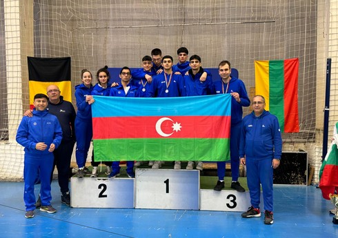 Azərbaycan qılıncoynadanları Bolqarıstanda beynəlxalq turnirdə medal qazanıblar
