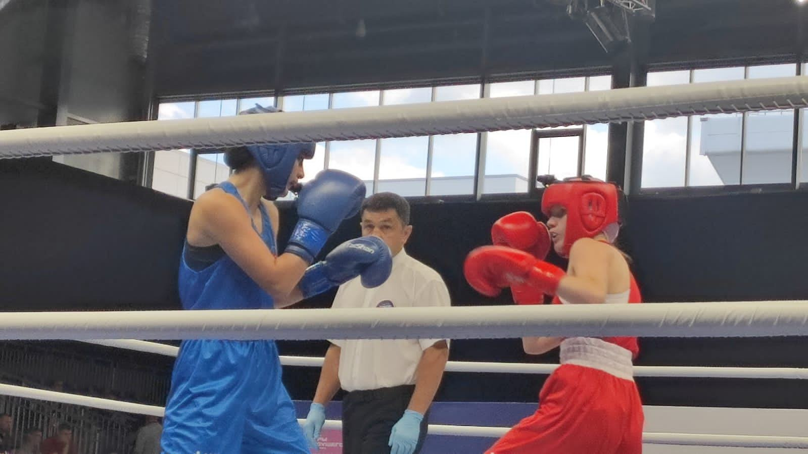 Azərbaycanın daha 2 boksçusu Yekaterinburqda yarımfinala yüksəlib