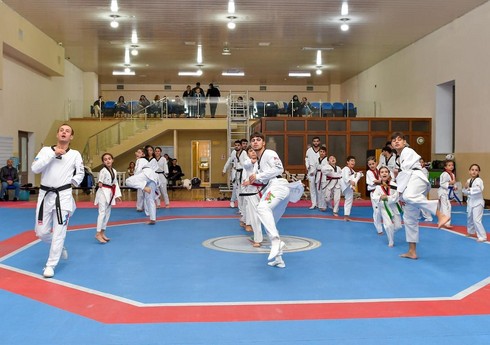 Azərbaycanın paralimpiya çempionu "ustad dərsi" keçib