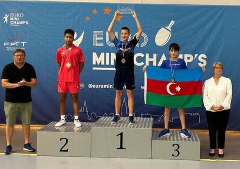Azərbaycanın stolüstü tennisçisi Fransada bürünc medal qazanıb