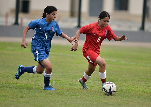 Azərbaycanın U-17 və U-15 milliləri yoxlama görüşündə üz-üzə gəlib