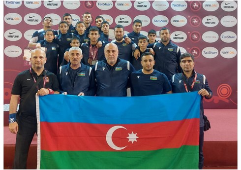 Azərbaycanın yunan-Roma güləşi millisi U-15 Avropa çempionatında birinci olub