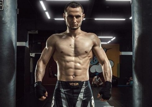 Azərbaycanlı döyüşçü çempionluq titulunu qoruyub