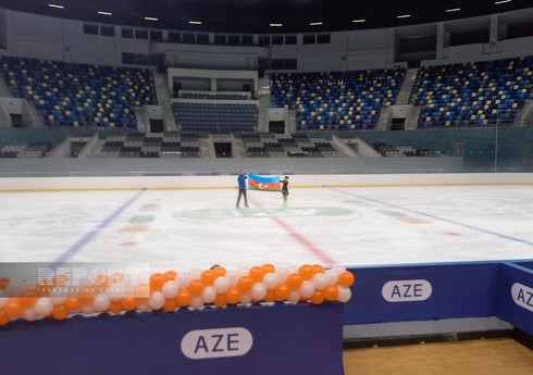 Bakıda buz meydançası istifadəyə verilib
