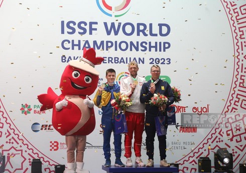 Bakıda keçirilən dünya çempionatının son medalçıları mükafatlandırılıb