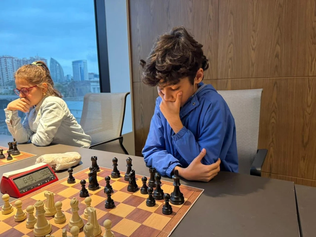 Bakıda yeniyetmə və gənclər arasında rapid turniri keçirilib - FOTO