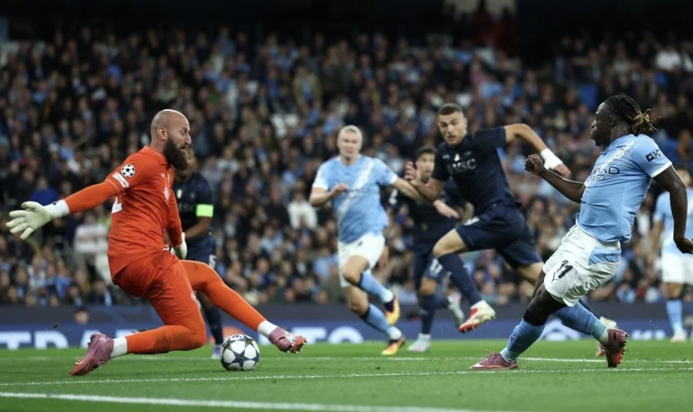 "Barselona" səfərdə, "Mançester Siti" öz meydanında qələbə qazanıb