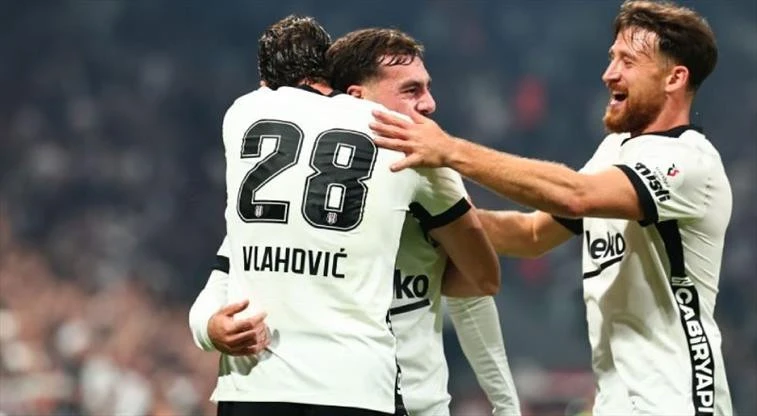 “Beşiktaş”dan qələbə, “Çorum”dan darmadağın