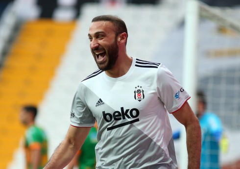 "Beşiktaş"ın iki ulduzu "Neftçi" ilə oyunu buraxacaq