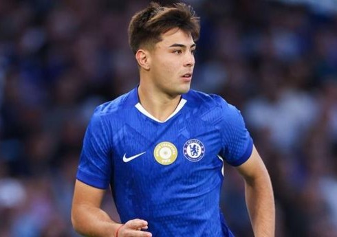 “Borussiya” “Çelsi”nin müdafiəçisini icarəyə götürür