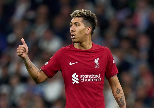 Braziliyalı məşhur futbolçu karyerasını Qətərdə davam etdirəcək