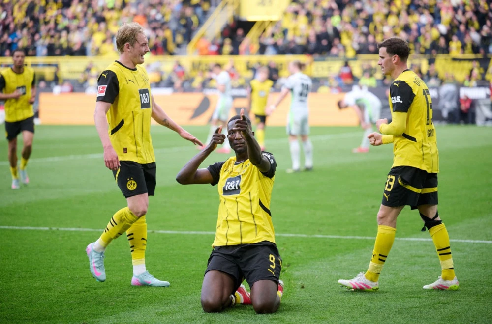 Bundesliqa: “Dortmund”dan darmadağın