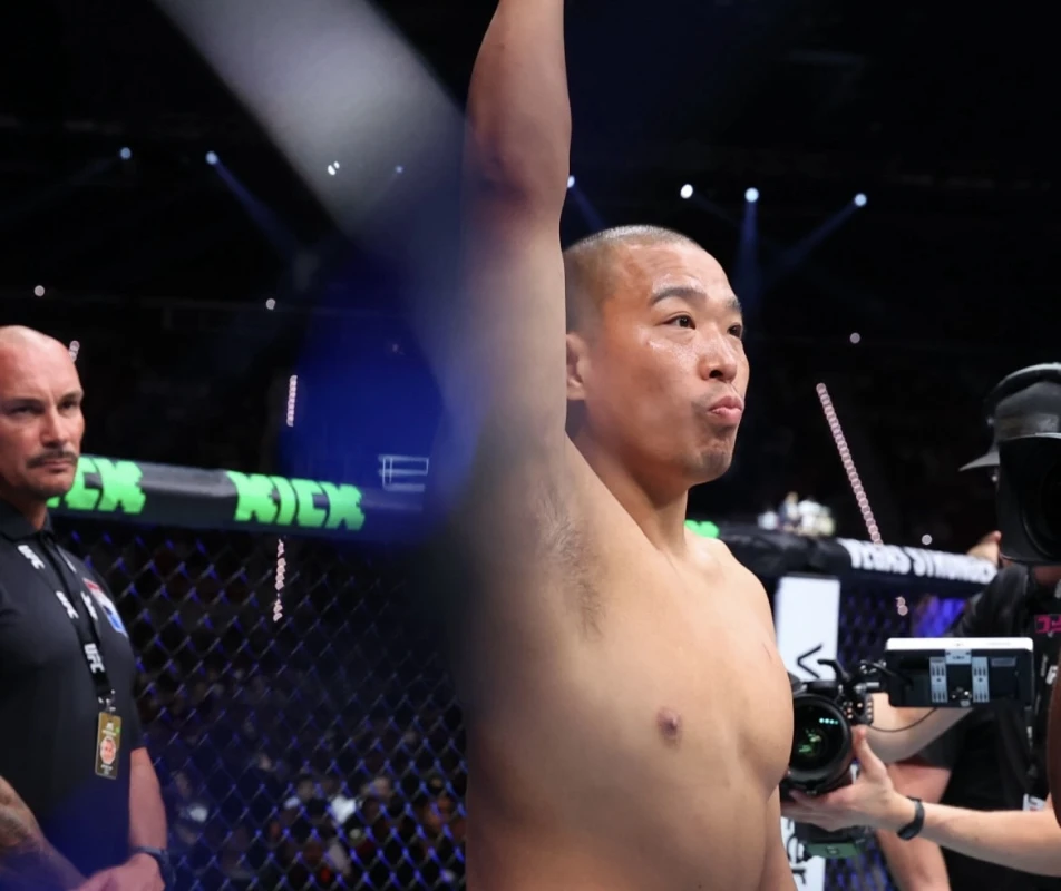 Cənubi koreyalı idmançıdan əzmkar qələbə