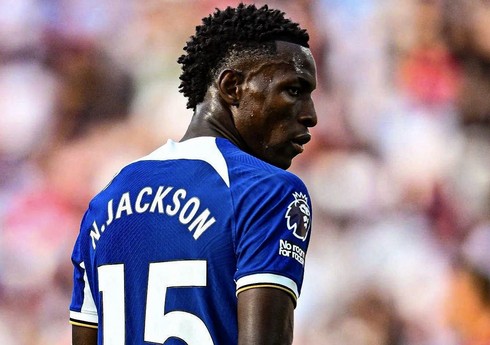 "Çelsi" hücumçusu ilə 9 illik müqavilə imzalayıb