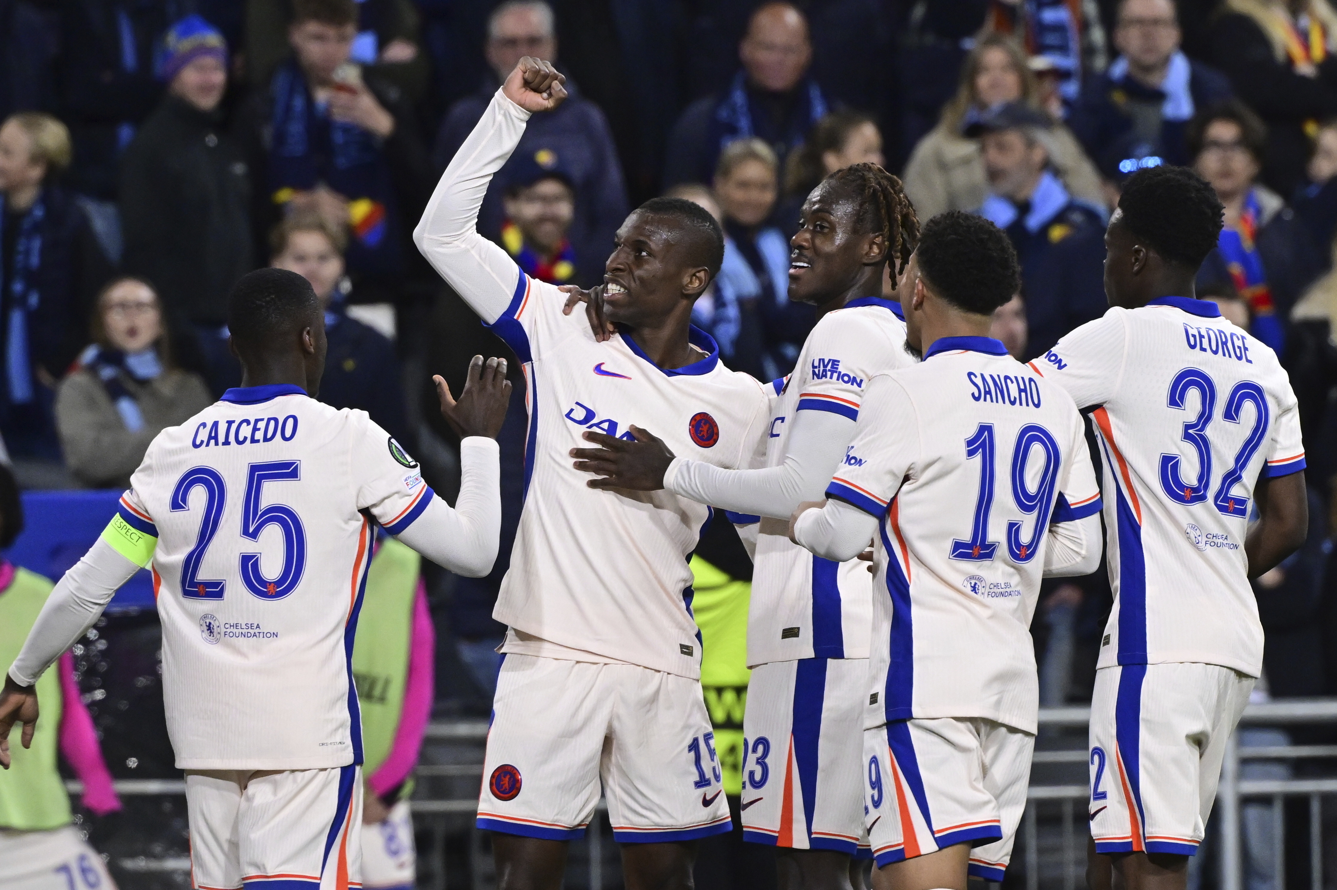 "Çelsi" rəqibini darmadağın edib, "Fiorentina" məğlub olub