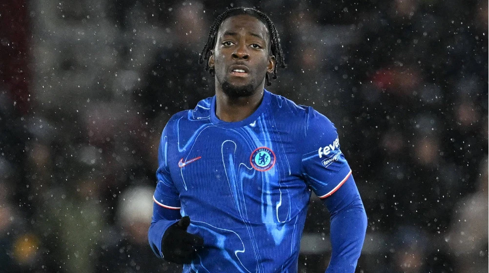 “Çelsi”nin müdafiəçisi “Beşiktaş”ın radarında