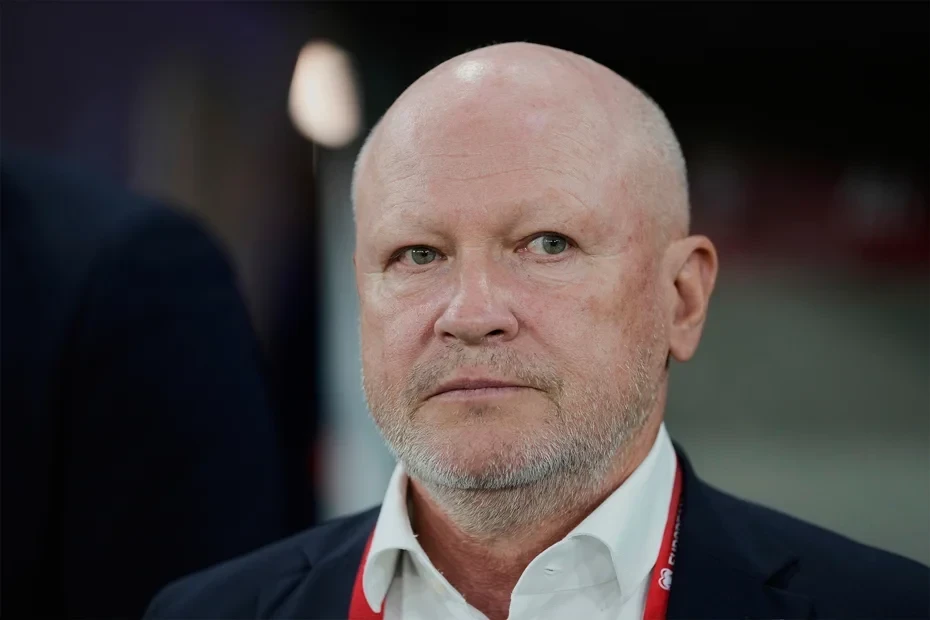 Çexiya millisinin baş məşqçisi istefa verib