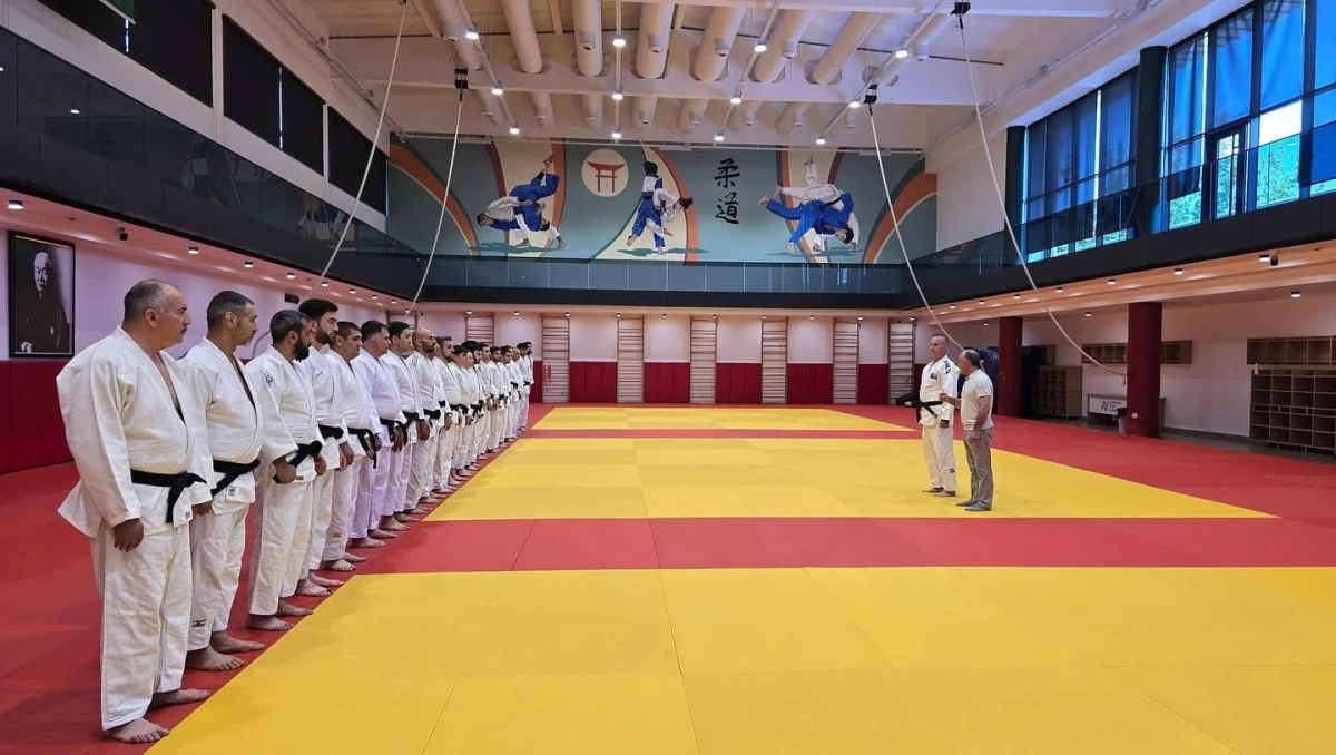 Cüdo hakimləri üçün növbəti praktiki seminar təşkil olunub