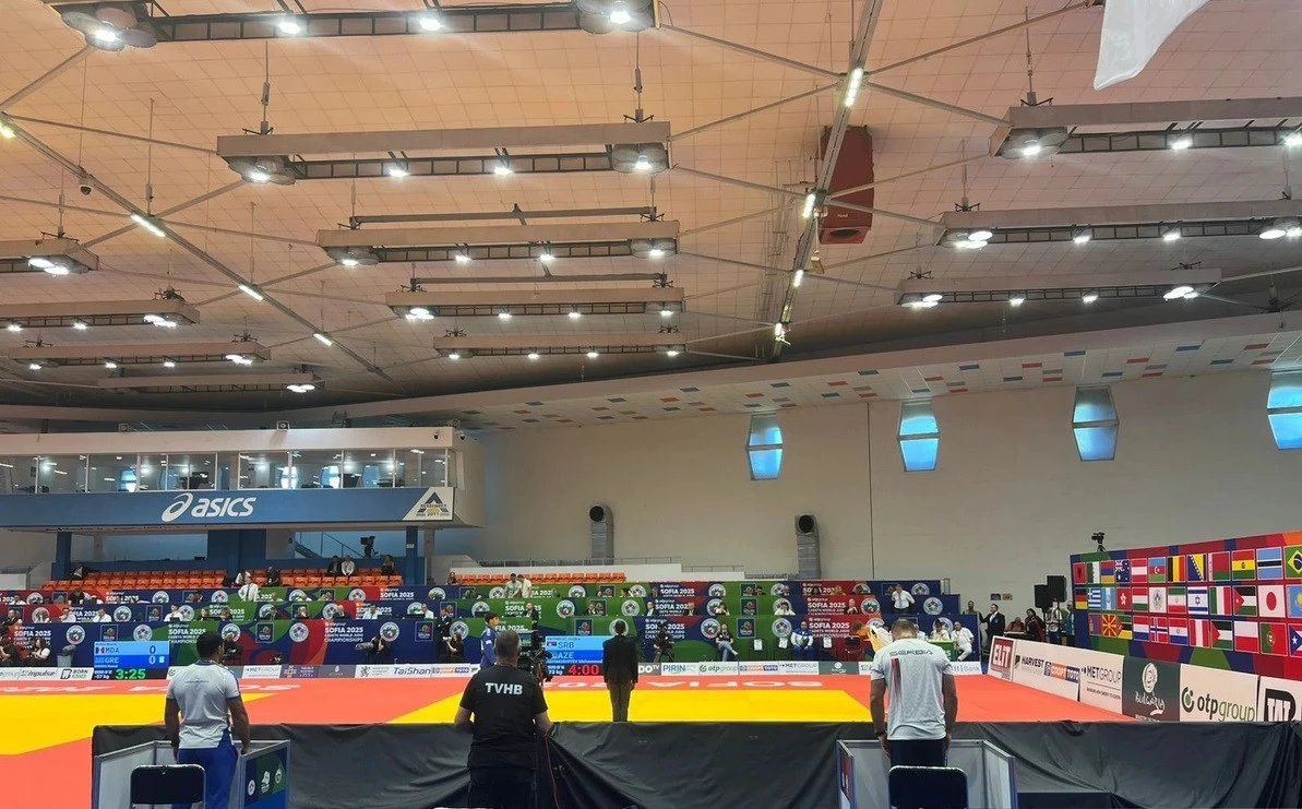 Cüdoçularımız dünya çempionatını iki medalla başa vurublar